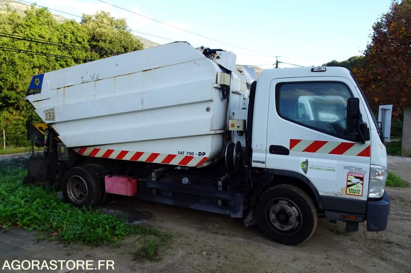 Mitsubishi Fuso - Smetarski tovornjak: slika 5 Mitsubishi Fuso - Smetarski tovornjak: slika 5
