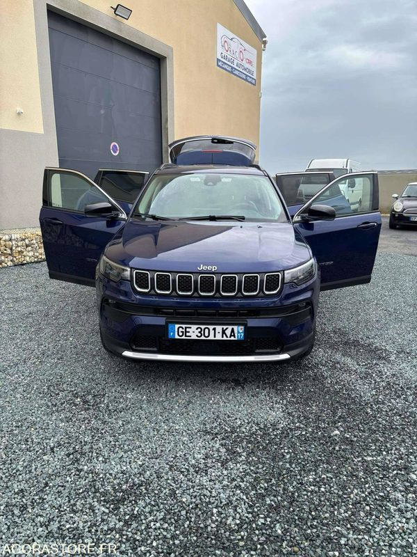 NIORT- JEEP COMPASS 1.3 HYBRID RECHARGEABLE 4X4 190CV FULL OPTIONS - Avtomobil: slika 4 NIORT- JEEP COMPASS 1.3 HYBRID RECHARGEABLE 4X4 190CV FULL OPTIONS - Avtomobil: slika 4