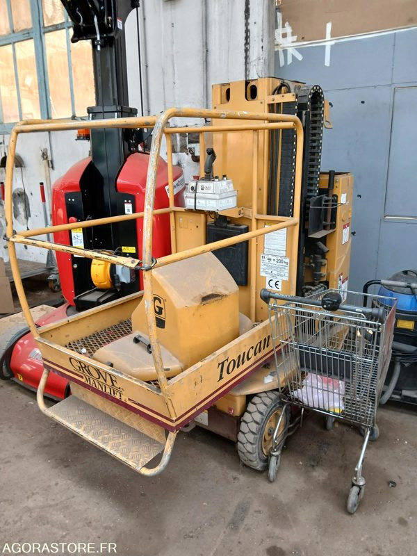 Nacelle élévatrice - Vertikalni dvižni teleskop: slika 1 Nacelle élévatrice - Vertikalni dvižni teleskop: slika 1