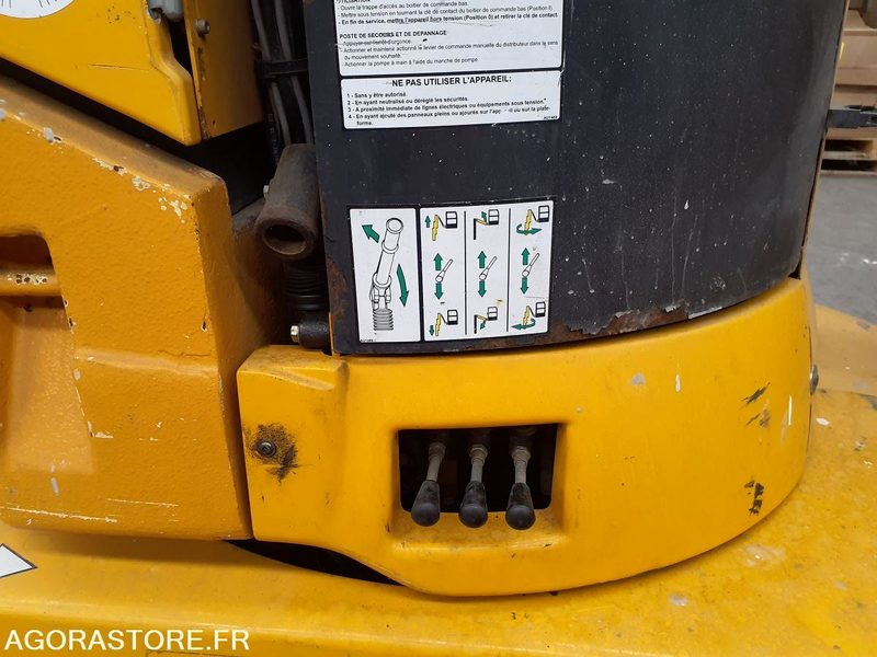 Nacelles à mât vertical GROVE TOUCAN 861 - Dvižna ploščad: slika 5 Nacelles à mât vertical GROVE TOUCAN 861 - Dvižna ploščad: slika 5