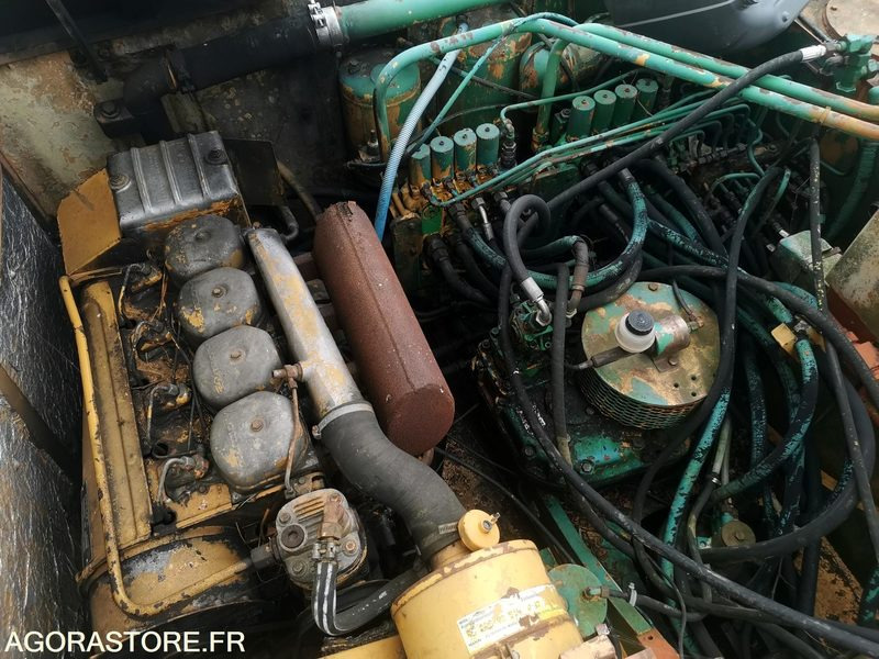 PELLE GRUE LIEBHERR A901C - 1981 - Bager: slika 5 PELLE GRUE LIEBHERR A901C - 1981 - Bager: slika 5