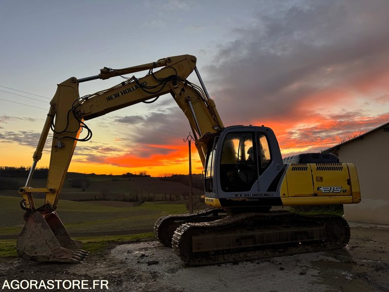 PELLE NEW HOLLAND E215B - 2009 - 11000 heures - Bager: slika 4 PELLE NEW HOLLAND E215B - 2009 - 11000 heures - Bager: slika 4