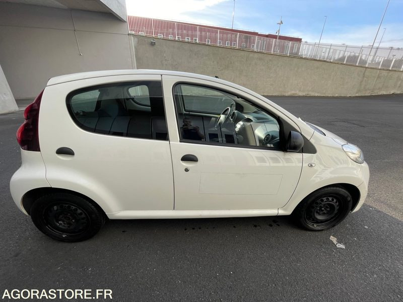 PEUGEOT 107 BE-791-GB - Avtomobil: slika 2 PEUGEOT 107 BE-791-GB - Avtomobil: slika 2