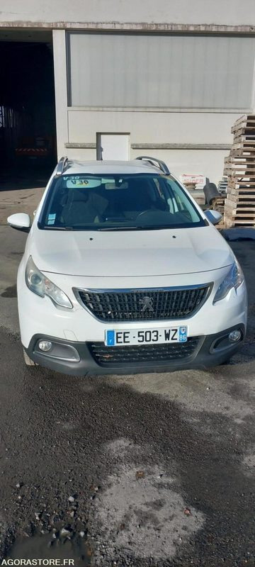 PEUGEOT 2008 1.6 BHDI 191000kms 2016 - SUV: slika 1 PEUGEOT 2008 1.6 BHDI 191000kms 2016 - SUV: slika 1
