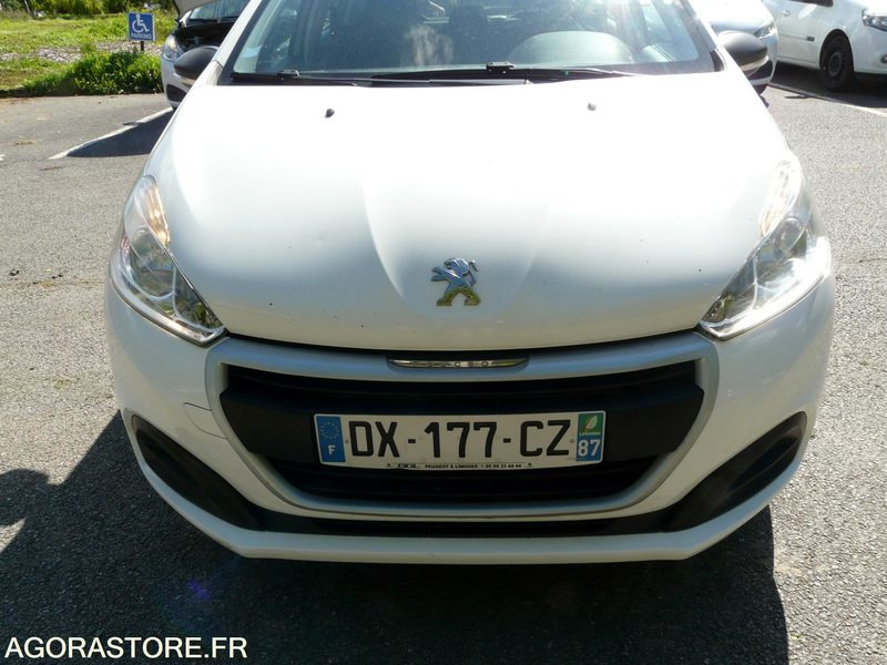PEUGEOT 208 DX177CZ - Avtomobil: slika 1 PEUGEOT 208 DX177CZ - Avtomobil: slika 1