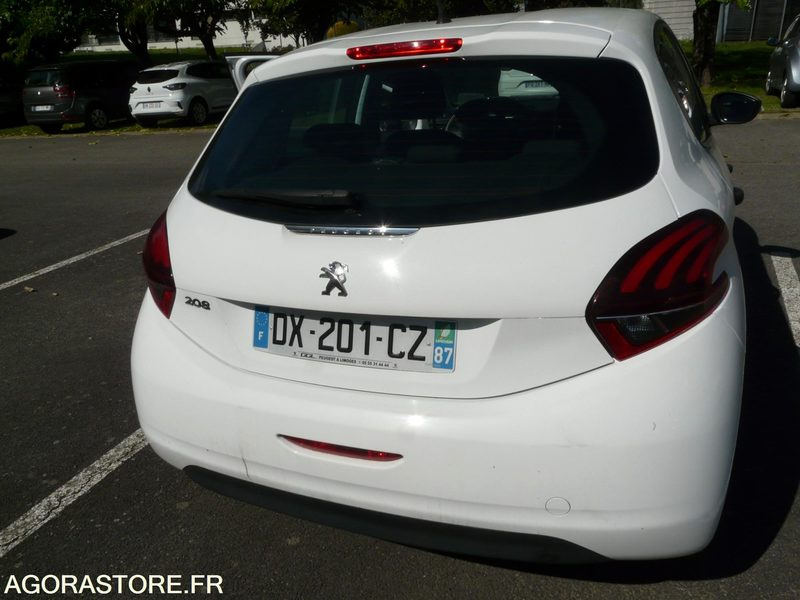 PEUGEOT 208 DX201CZ - Avtomobil: slika 3 PEUGEOT 208 DX201CZ - Avtomobil: slika 3