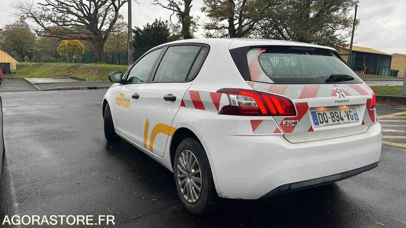 PEUGEOT 308 - 2015 - 142861KM - DQ894VG - Avtomobil: slika 3 PEUGEOT 308 - 2015 - 142861KM - DQ894VG - Avtomobil: slika 3