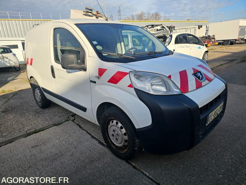 PEUGEOT BIPPER - 2015 - 304754KM - DT882QH - Mali kombi: slika 2 PEUGEOT BIPPER - 2015 - 304754KM - DT882QH - Mali kombi: slika 2