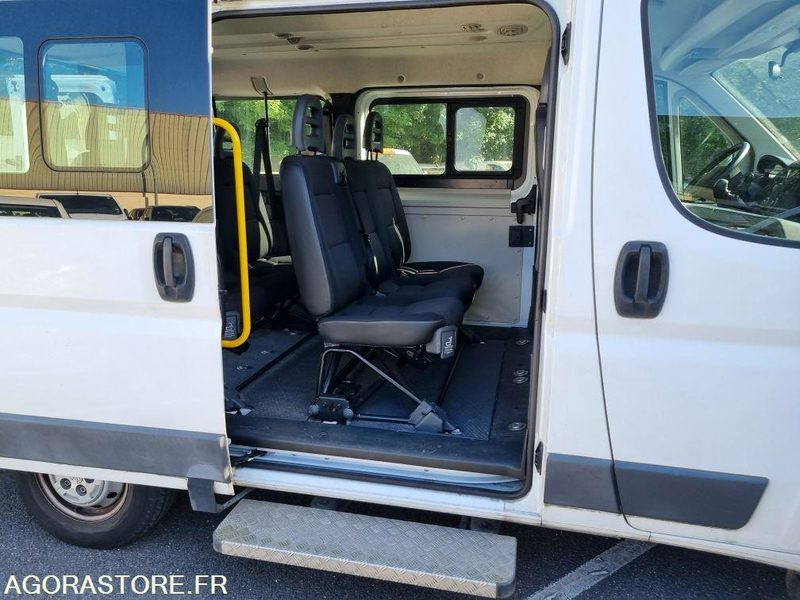 PEUGEOT | BOXER | 2016 | 24046KM - Minibus, Potniški kombi: slika 5 PEUGEOT | BOXER | 2016 | 24046KM - Minibus, Potniški kombi: slika 5