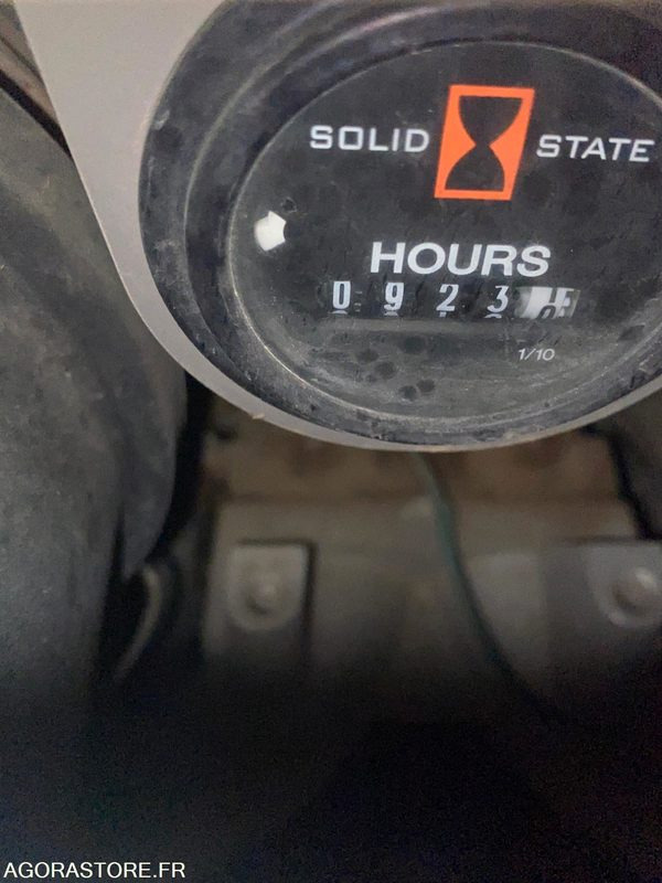 PORTE-OUTILS DITCH WITCH ZAHN R300 - Nakladalec: slika 4 PORTE-OUTILS DITCH WITCH ZAHN R300 - Nakladalec: slika 4