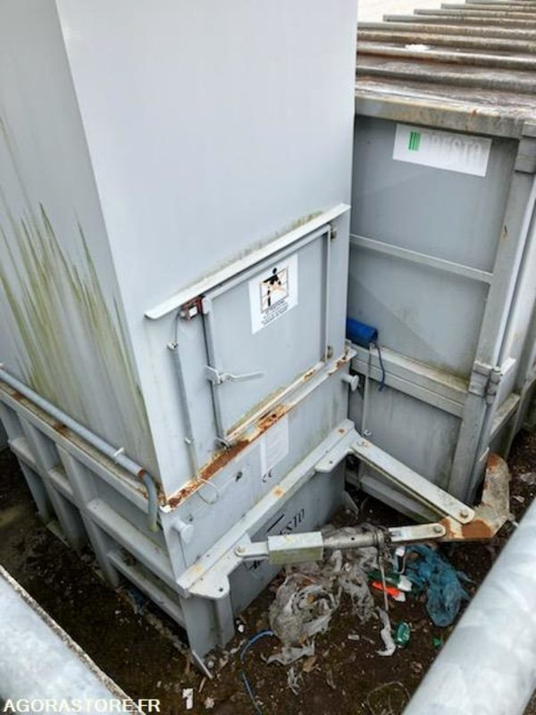 PRESSE A CARTON A VIS PRESTO SPN15 - 2009 - Orodje/ Oprema: slika 2 PRESSE A CARTON A VIS PRESTO SPN15 - 2009 - Orodje/ Oprema: slika 2