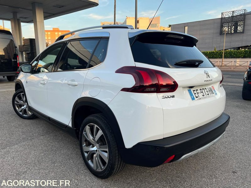 Peugeot 2008 1.2 PURETECH 110CH CROSSWAY S&S - SUV: slika 4 Peugeot 2008 1.2 PURETECH 110CH CROSSWAY S&S - SUV: slika 4