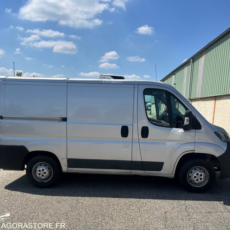 Peugeot Boxer L1H2 330 L1H1 2L Bluehdi - 2017 - 139 950km - Hladilno vozilo: slika 2 Peugeot Boxer L1H2 330 L1H1 2L Bluehdi - 2017 - 139 950km - Hladilno vozilo: slika 2