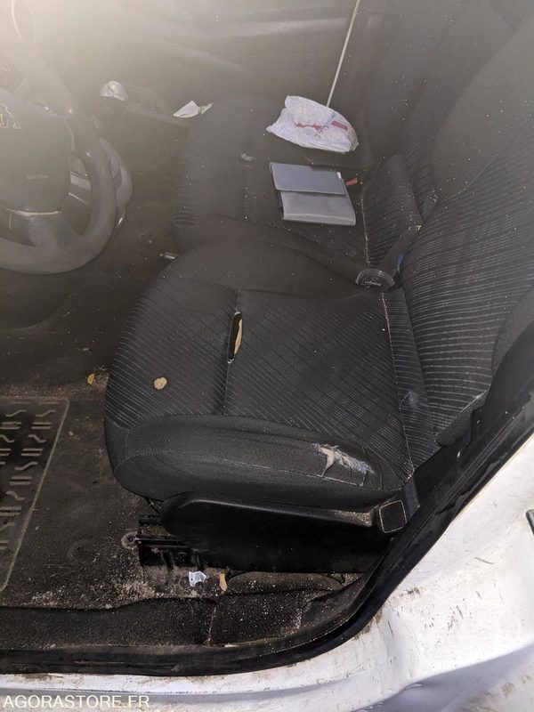 Peugeot Partner - Mali kombi: slika 5 Peugeot Partner - Mali kombi: slika 5