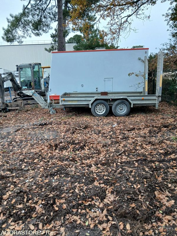 REMORQUE PORTE ENGINS - Plato/ Tovorna prikolica: slika 2 REMORQUE PORTE ENGINS - Plato/ Tovorna prikolica: slika 2