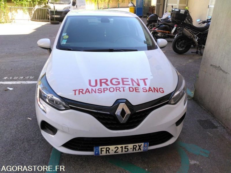 RENAULT CLIO 195977 kms 2020 - Avtomobil: slika 3 RENAULT CLIO 195977 kms 2020 - Avtomobil: slika 3