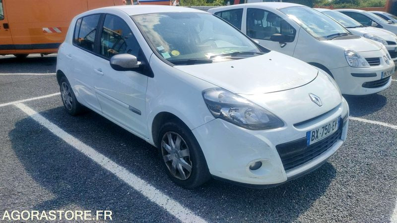 RENAULT CLIO - 2011 - 202079kms - Avtomobil: slika 3 RENAULT CLIO - 2011 - 202079kms - Avtomobil: slika 3