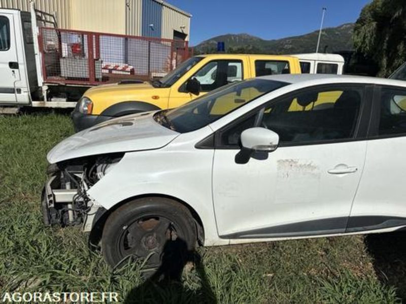 RENAULT CLIO - 2014 - 169502KM - DL008WA - Avtomobil: slika 3 RENAULT CLIO - 2014 - 169502KM - DL008WA - Avtomobil: slika 3