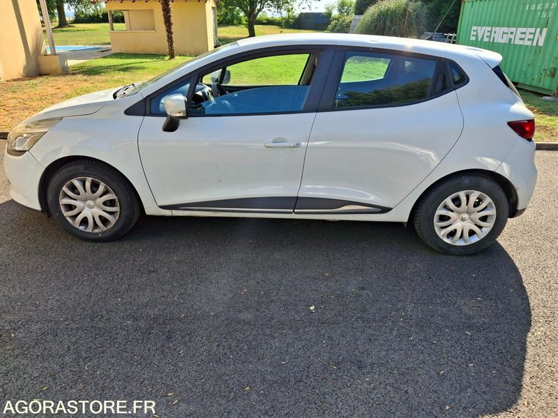 RENAULT-CLIO-4-DCI-75-5-PLACES - Avtomobil: slika 4 RENAULT-CLIO-4-DCI-75-5-PLACES - Avtomobil: slika 4