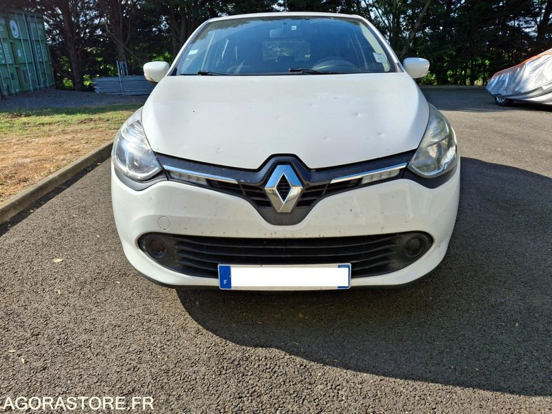 RENAULT-CLIO-4-DCI-75-5-PLACES - Avtomobil: slika 1 RENAULT-CLIO-4-DCI-75-5-PLACES - Avtomobil: slika 1