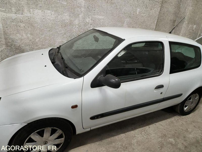 RENAULT CLIO - Avtomobil: slika 2 RENAULT CLIO - Avtomobil: slika 2