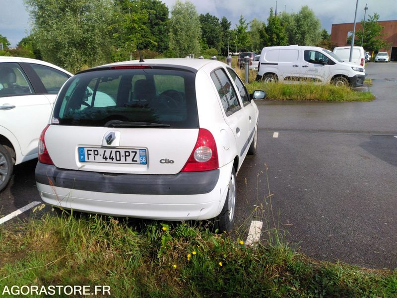 RENAULT CLIO - Avtomobil: slika 4 RENAULT CLIO - Avtomobil: slika 4