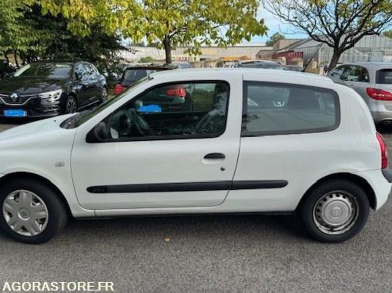 RENAULT CLIO SOCIETE - Avtomobil: slika 2 RENAULT CLIO SOCIETE - Avtomobil: slika 2
