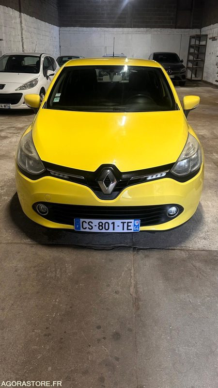RENAULT ClIO IV 5 Portes 1.5 DCI FAP ECO2 S&S 75 CV - 2P013 - 231 897km - Avtomobil: slika 4 RENAULT ClIO IV 5 Portes 1.5 DCI FAP ECO2 S&S 75 CV - 2P013 - 231 897km - Avtomobil: slika 4