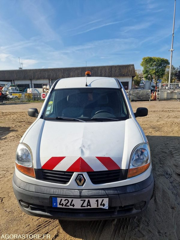 RENAULT KANGOO - LOT N°1 - Mali kombi: slika 2 RENAULT KANGOO - LOT N°1 - Mali kombi: slika 2