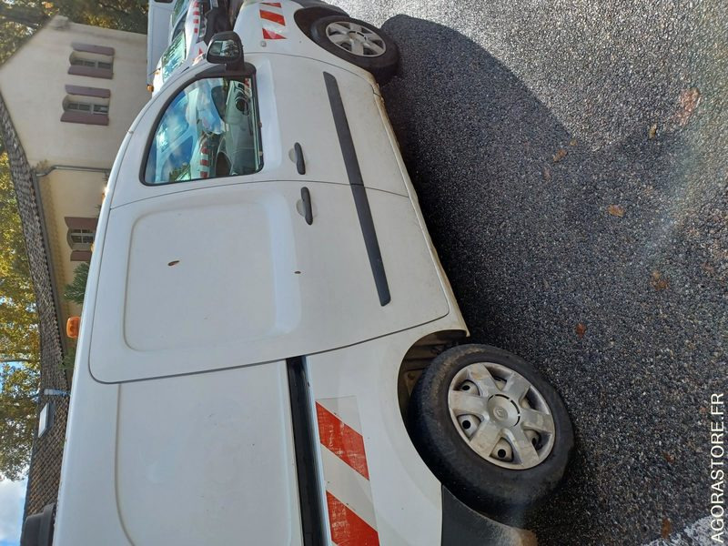 RENAULT KANGOO / REF SCP : 987 - Furgon: slika 2 RENAULT KANGOO / REF SCP : 987 - Furgon: slika 2