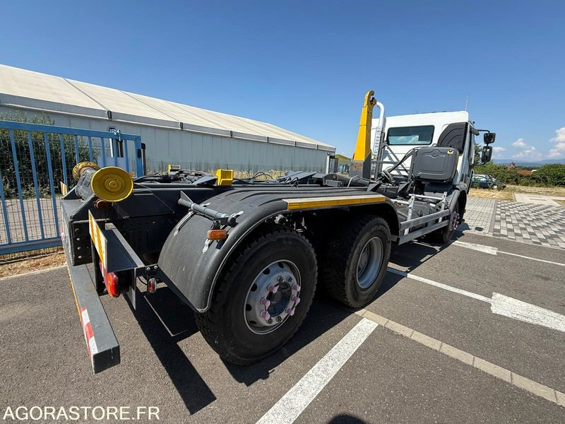 RENAULT LANDER 320 - 6X2 - POLYBENNE - AMPLIROLL - Kotalni prekucni tovornjak: slika 3 RENAULT LANDER 320 - 6X2 - POLYBENNE - AMPLIROLL - Kotalni prekucni tovornjak: slika 3
