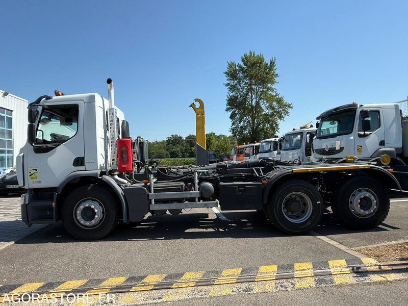 RENAULT LANDER 320 - 6X2 - POLYBENNE - AMPLIROLL - Kotalni prekucni tovornjak: slika 4 RENAULT LANDER 320 - 6X2 - POLYBENNE - AMPLIROLL - Kotalni prekucni tovornjak: slika 4