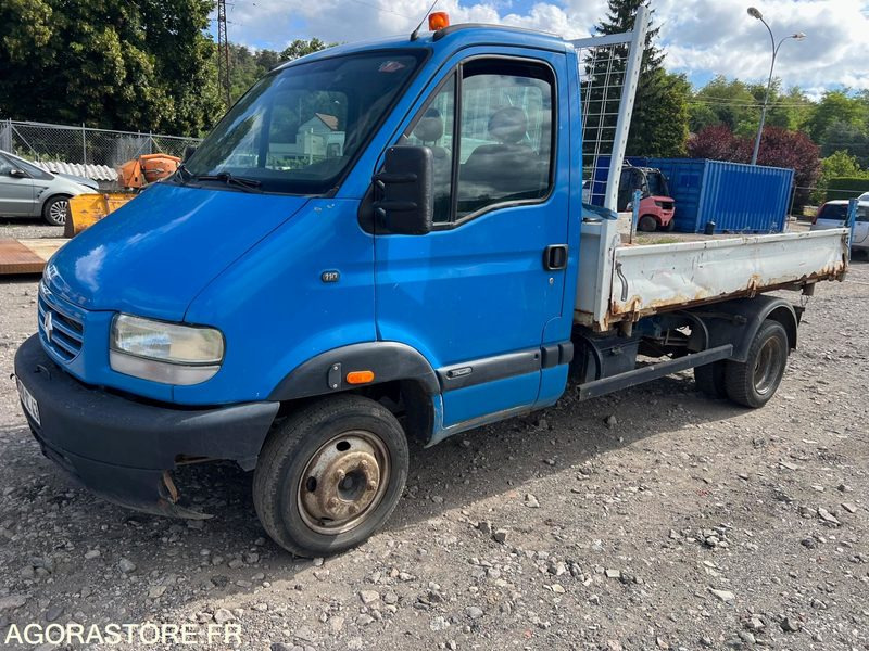 RENAULT MASCOTT BENNE 3.5T - 2001 - 160 000 KM - Dostavno vozilo prekucnik: slika 1 RENAULT MASCOTT BENNE 3.5T - 2001 - 160 000 KM - Dostavno vozilo prekucnik: slika 1