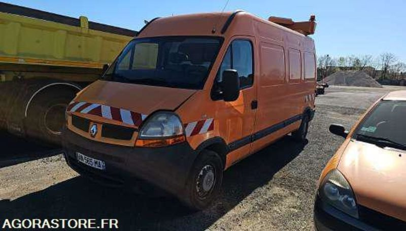 RENAULT MASTER - AN565MA - Furgon: slika 1 RENAULT MASTER - AN565MA - Furgon: slika 1