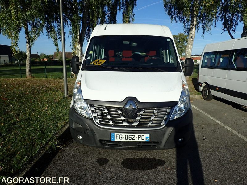 RENAULT MASTER BUS 17 PLACES - 130060 kms 2019 - Minibus, Potniški kombi: slika 3 RENAULT MASTER BUS 17 PLACES - 130060 kms 2019 - Minibus, Potniški kombi: slika 3
