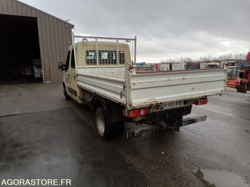 RENAULT MASTER Benne - 2016 - 130150 km - Dostavno vozilo prekucnik: slika 5 RENAULT MASTER Benne - 2016 - 130150 km - Dostavno vozilo prekucnik: slika 5
