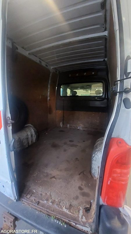 RENAULT MASTER II L2H2 94527 kms 1998 - Furgon: slika 4 RENAULT MASTER II L2H2 94527 kms 1998 - Furgon: slika 4