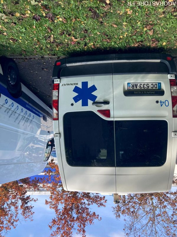RENAULT MASTER VASP type ambulance - Reševalno vozilo: slika 3 RENAULT MASTER VASP type ambulance - Reševalno vozilo: slika 3