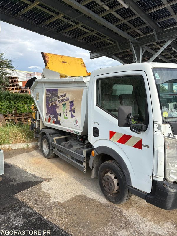 RENAULT MAXITY DIESEL AM 2013 BOM 83275KM CT-350-LL N° VIN: VF6SNFF24D3153920 - Dostavno vozilo prekucnik: slika 4 RENAULT MAXITY DIESEL AM 2013 BOM 83275KM CT-350-LL N° VIN: VF6SNFF24D3153920 - Dostavno vozilo prekucnik: slika 4