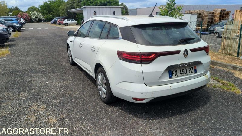 RENAULT MÉGANE 126390kms - 2021 - Karavan: slika 4 RENAULT MÉGANE 126390kms - 2021 - Karavan: slika 4