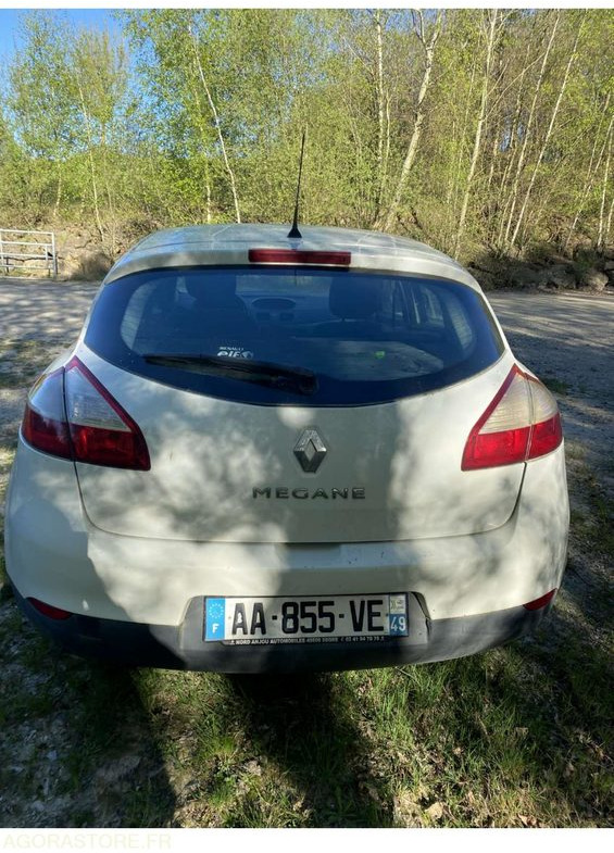 RENAULT MEGANE 3 / 2009 / 363 847KM - Avtomobil: slika 1 RENAULT MEGANE 3 / 2009 / 363 847KM - Avtomobil: slika 1