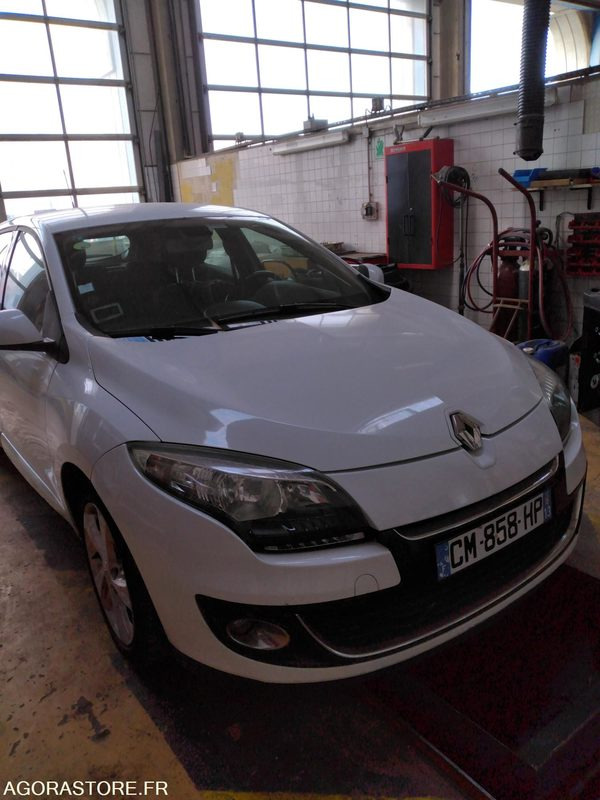 RENAULT MEGANE DIESEL - Avtomobil: slika 4 RENAULT MEGANE DIESEL - Avtomobil: slika 4