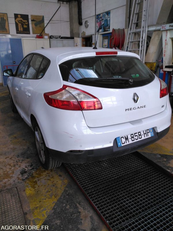 RENAULT MEGANE DIESEL - Avtomobil: slika 2 RENAULT MEGANE DIESEL - Avtomobil: slika 2