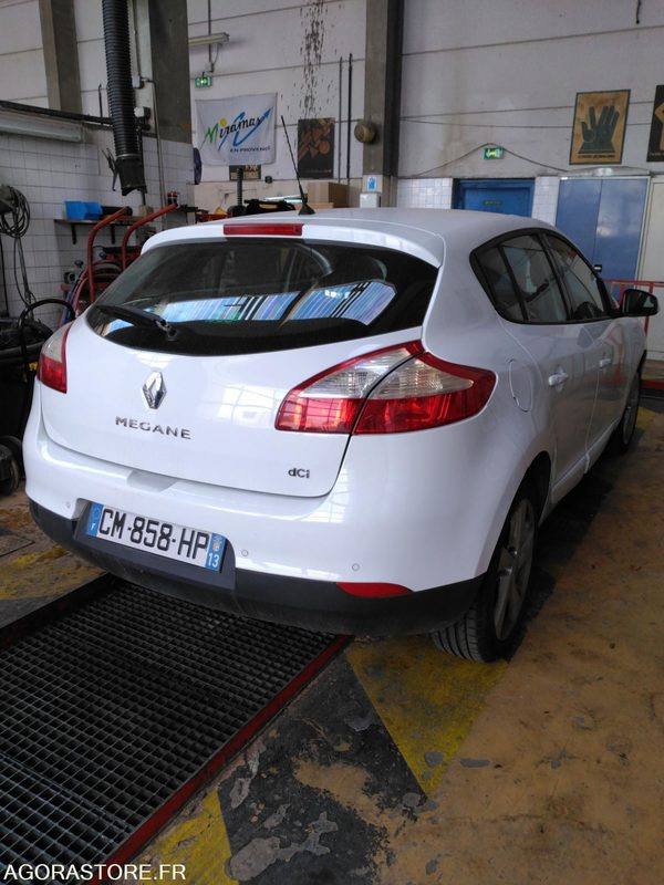 RENAULT MEGANE DIESEL - Avtomobil: slika 3 RENAULT MEGANE DIESEL - Avtomobil: slika 3