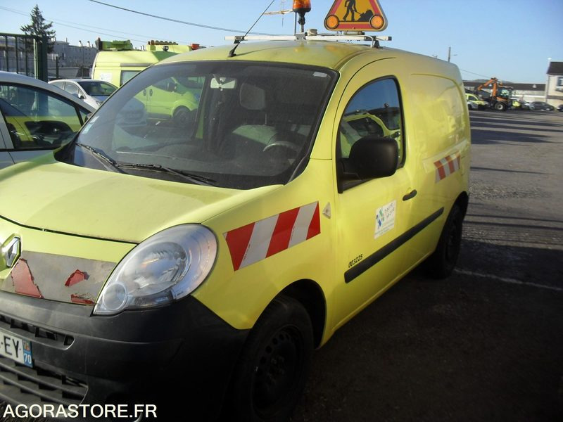 RENAULT NEW KANGOO UTILITAIRE - Mali kombi: slika 2 RENAULT NEW KANGOO UTILITAIRE - Mali kombi: slika 2