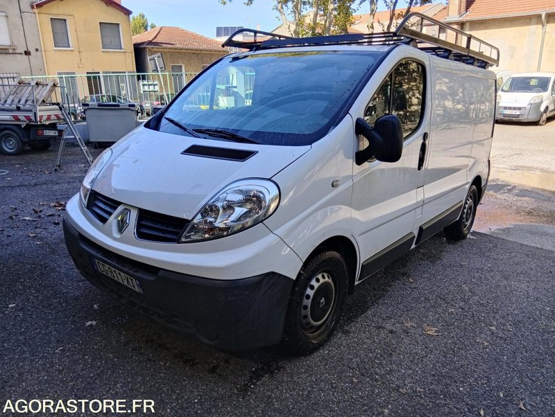 RENAULT TRAFIC - 2012 - 89191kms - Furgon: slika 1 RENAULT TRAFIC - 2012 - 89191kms - Furgon: slika 1