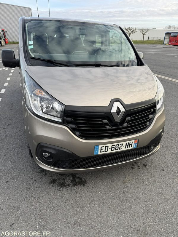 RENAULT TRAFIC - 2016 - 229166km - ED-682-NH - Minibus, Potniški kombi: slika 1 RENAULT TRAFIC - 2016 - 229166km - ED-682-NH - Minibus, Potniški kombi: slika 1