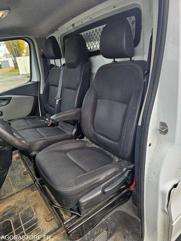 RENAULT TRAFIC - 2018 - 173355KM - FA667ST - Furgon: slika 5 RENAULT TRAFIC - 2018 - 173355KM - FA667ST - Furgon: slika 5