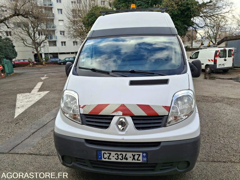 RENAULT TRAFIC GAZ BICARBURATION. - Furgon: slika 2 RENAULT TRAFIC GAZ BICARBURATION. - Furgon: slika 2