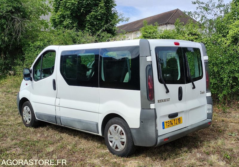 RENAULT TRAFIC II - Minibus, Potniški kombi: slika 1 RENAULT TRAFIC II - Minibus, Potniški kombi: slika 1
